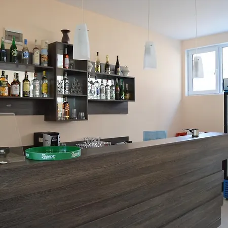 Хотел рай