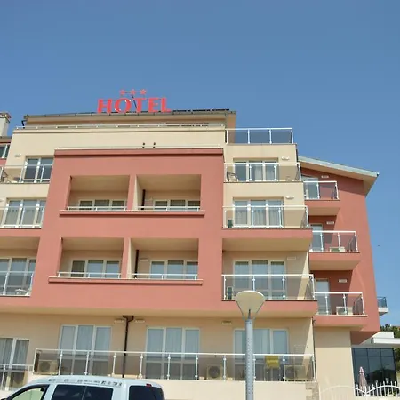 Ray Hotel